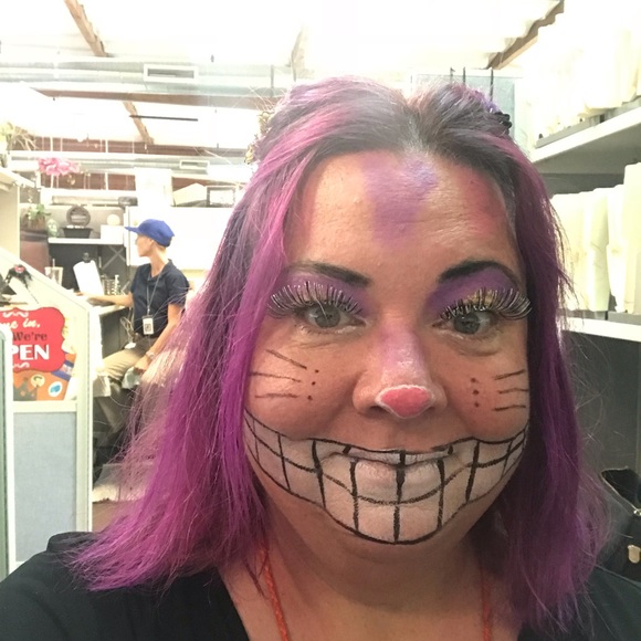 Meet your Posher, Carrie - Picture 8 of 8